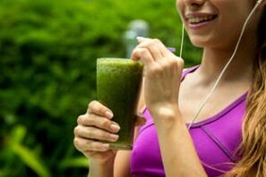Eat green smoothies for weight loss