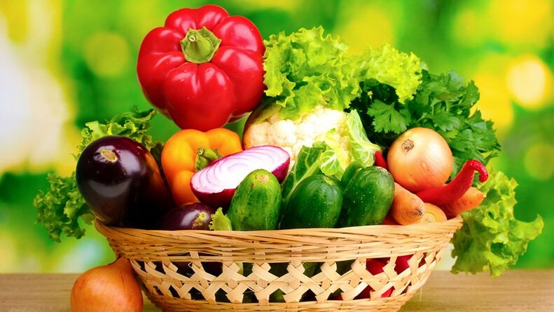 In one day of the 6 petal diet you can eat up to 1. 5 kg of vegetables